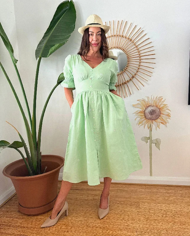 Big Savings Fiza Linen Midi Dress
