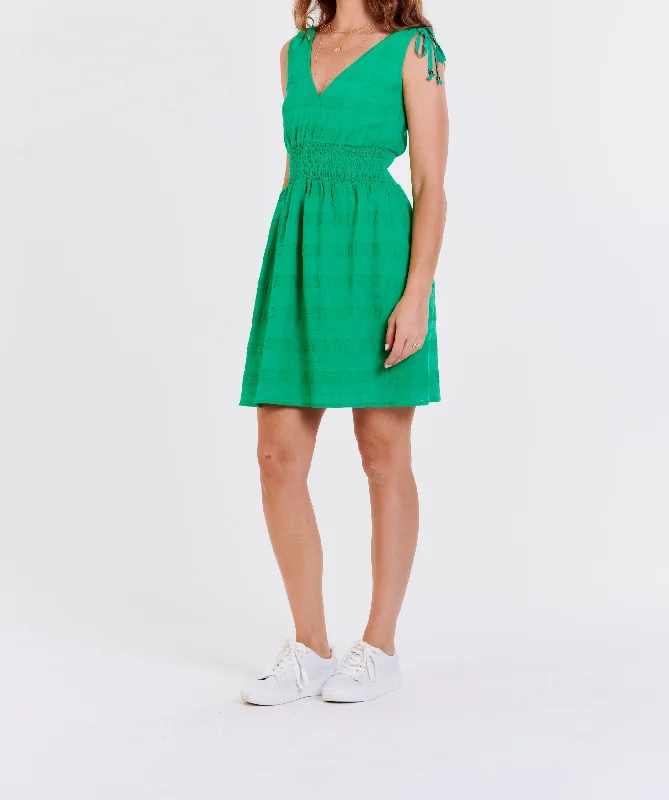 Year-End Clearance WESLIE CINCHED TIE DRESS JADE GREEN